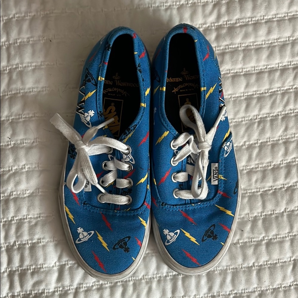 Vivienne Westwood x Vans off the wall size 5.5 women’s in color blue,red,white.